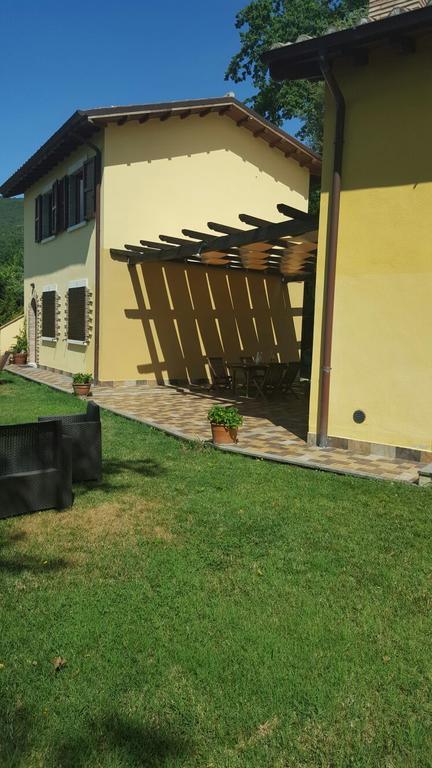 Casa Vacanze L'Orizzonte Montecchio  Pokoj fotografie