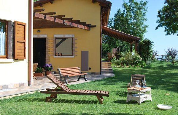 Casa Vacanze L'Orizzonte Montecchio  Pokoj fotografie